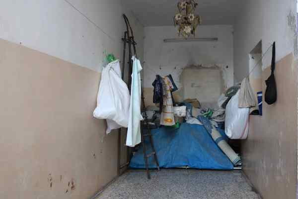A response for a displaced family_ Saraqeb.