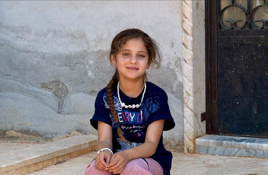 ضعف السمع حرم سارة من دراستها