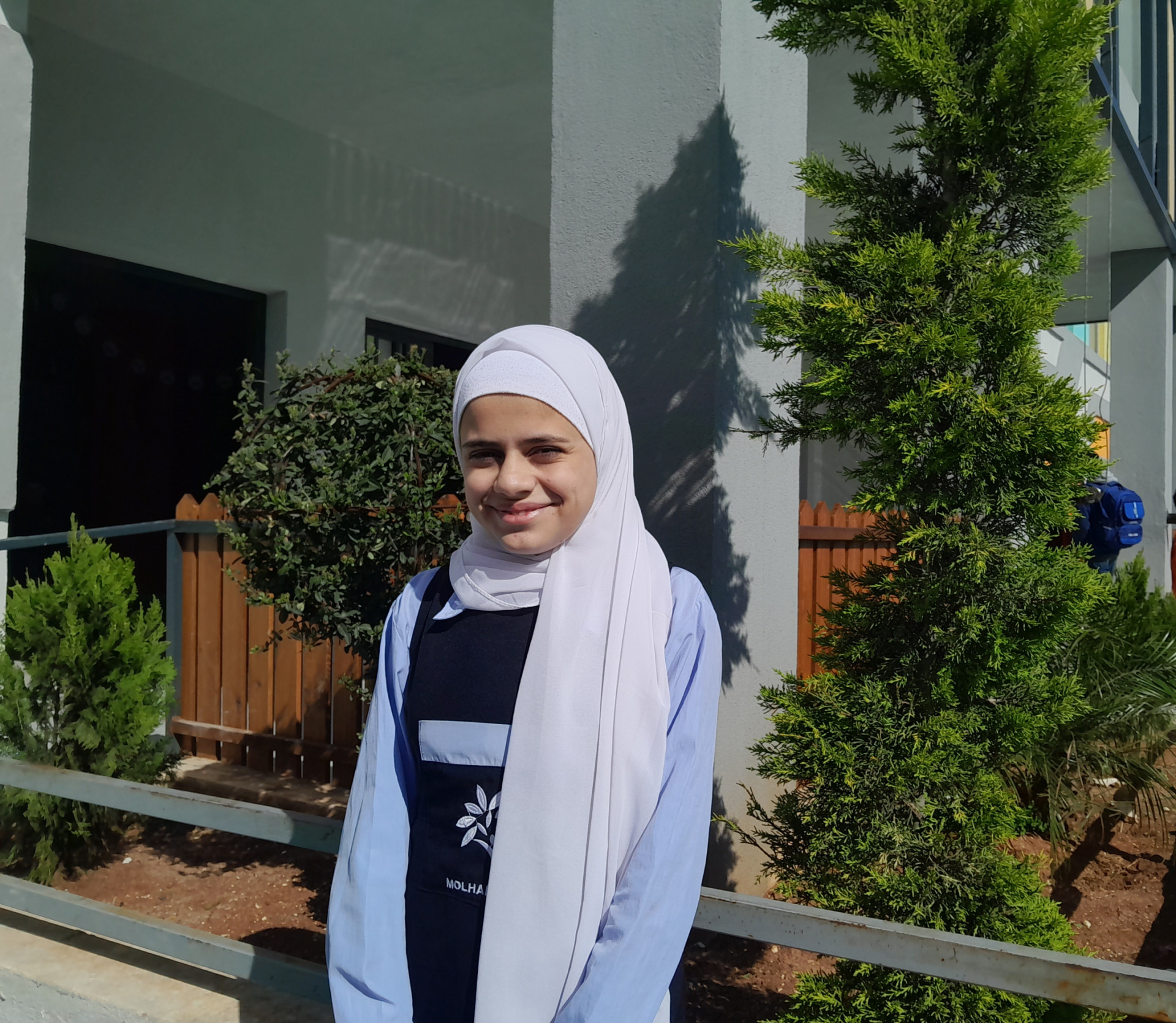 ريماس طفلة يتيمة بحاجة لكفالة