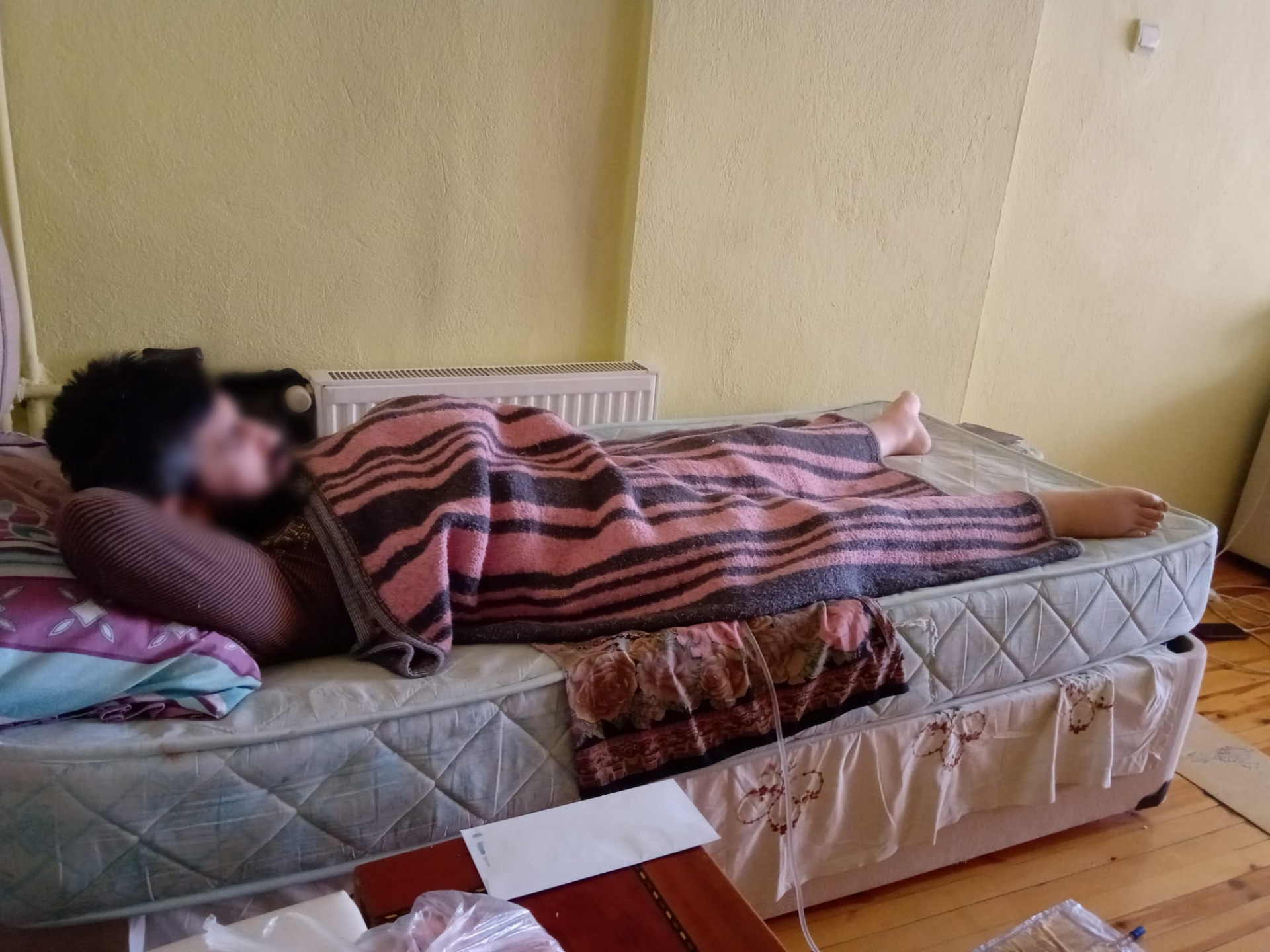 Qasem got paralyzed due to a medical error