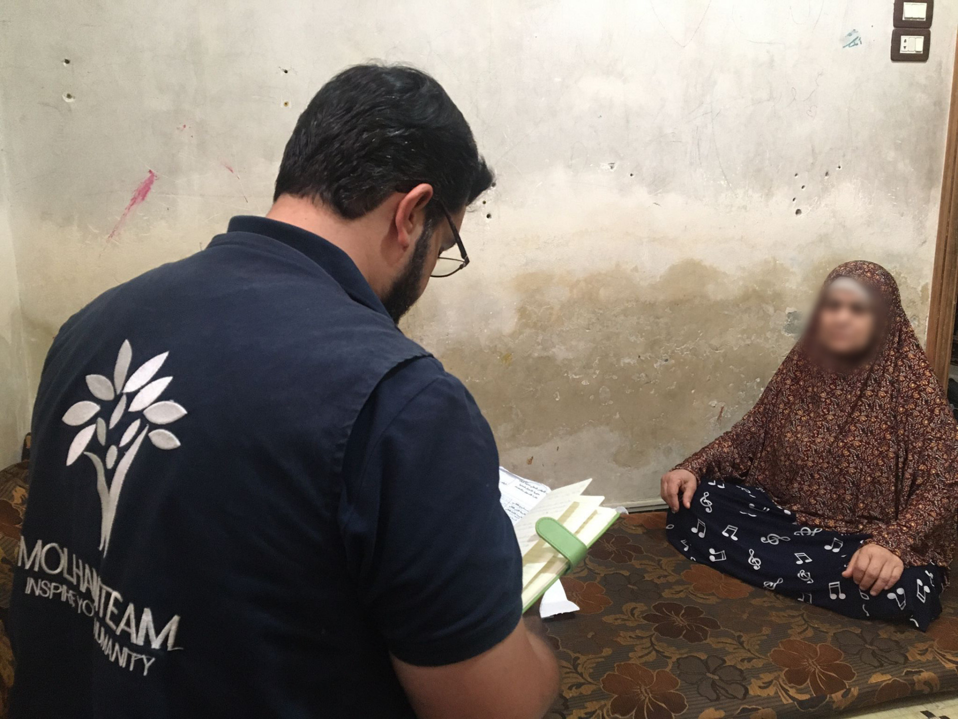 Helpless family needs your support
