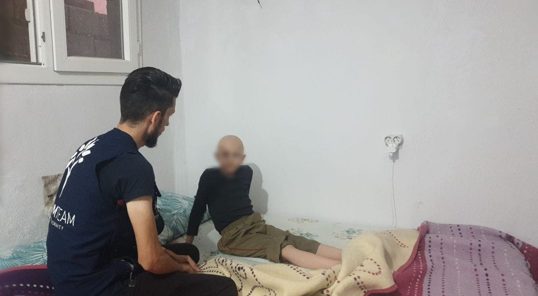 Mustafa, a child who suffer from osteosarcoma and needs transportation expenses to go to the hospital