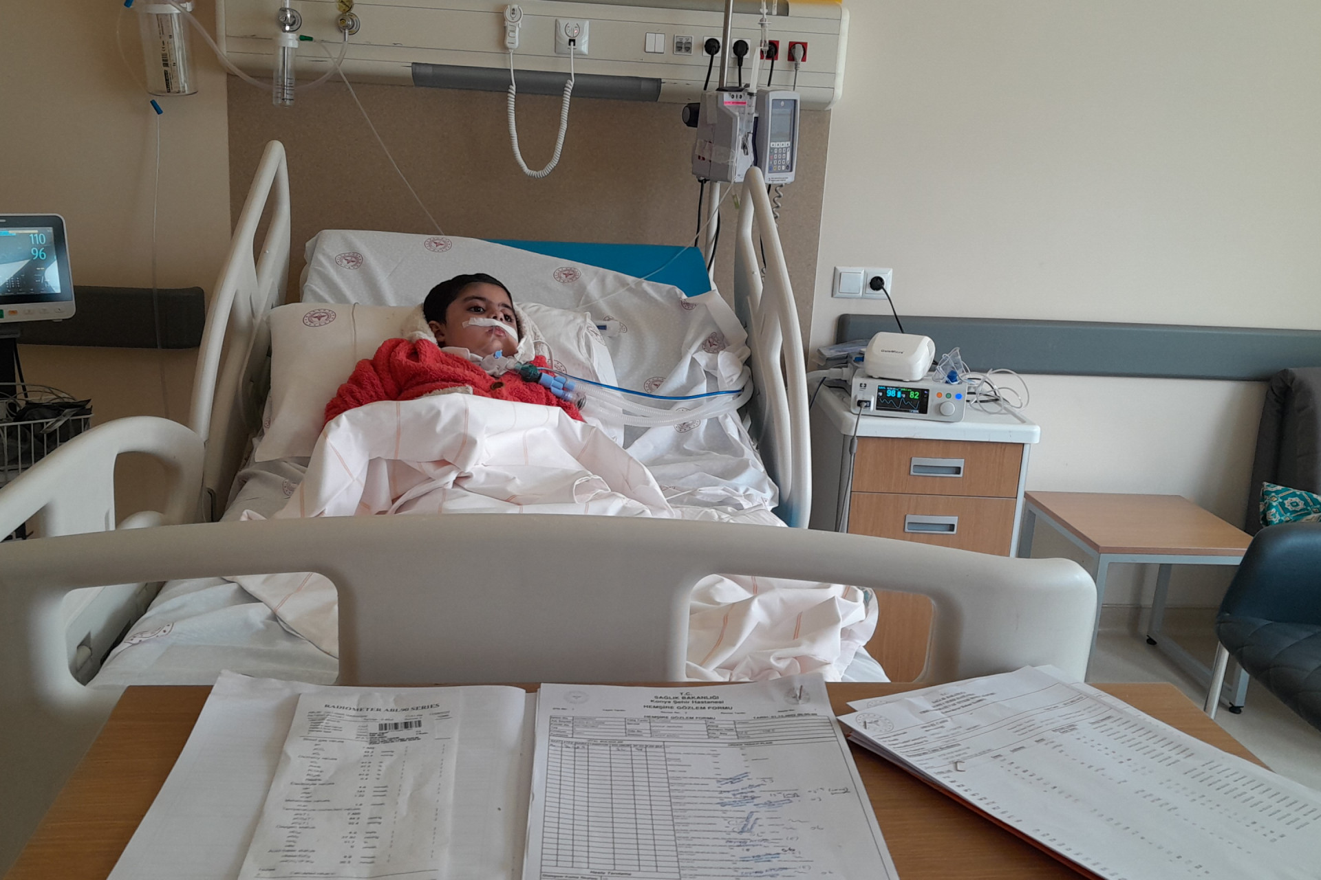 Help Ahed to feel better