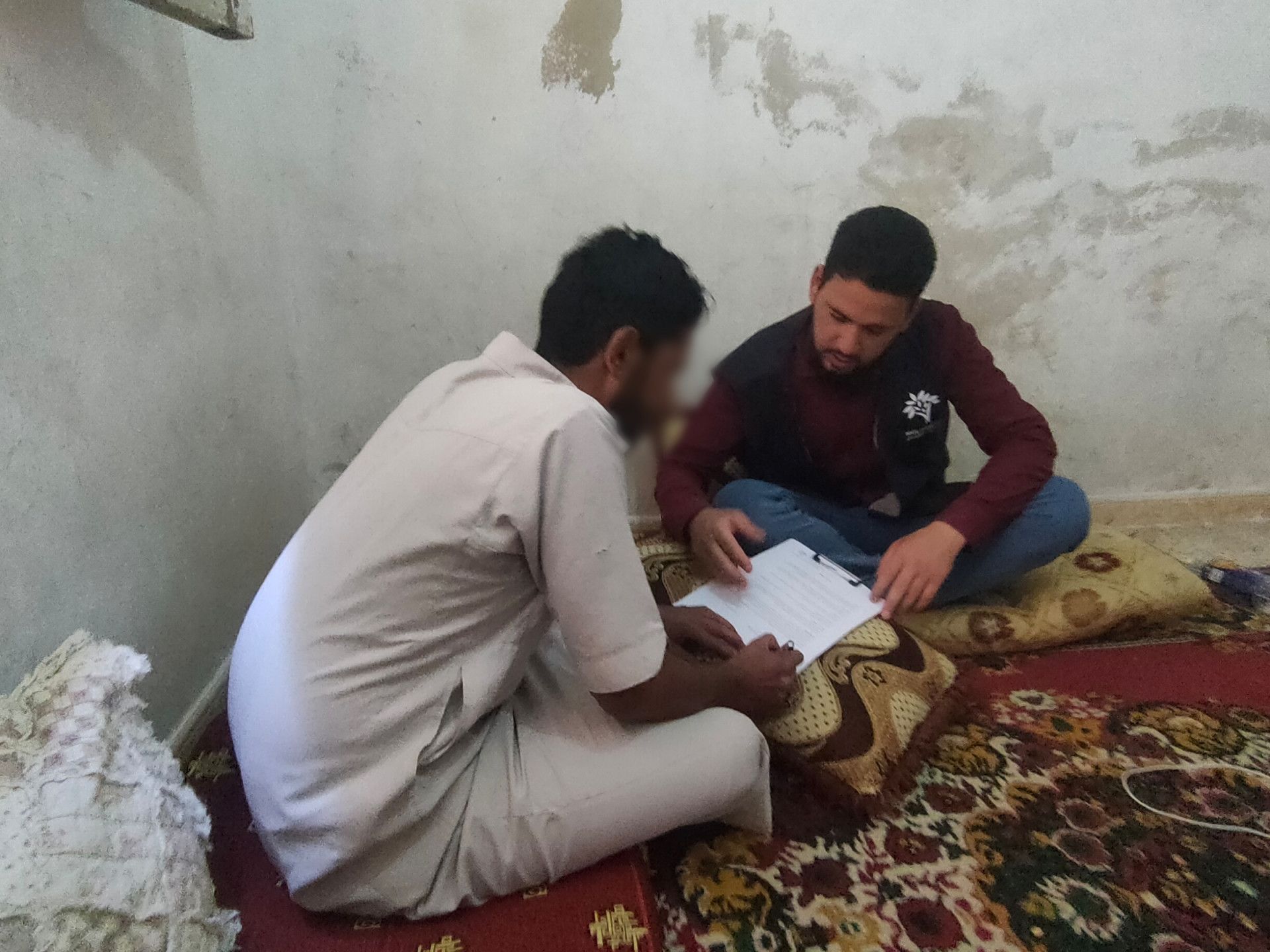 Hamza lost his job and is unable to feed his children!