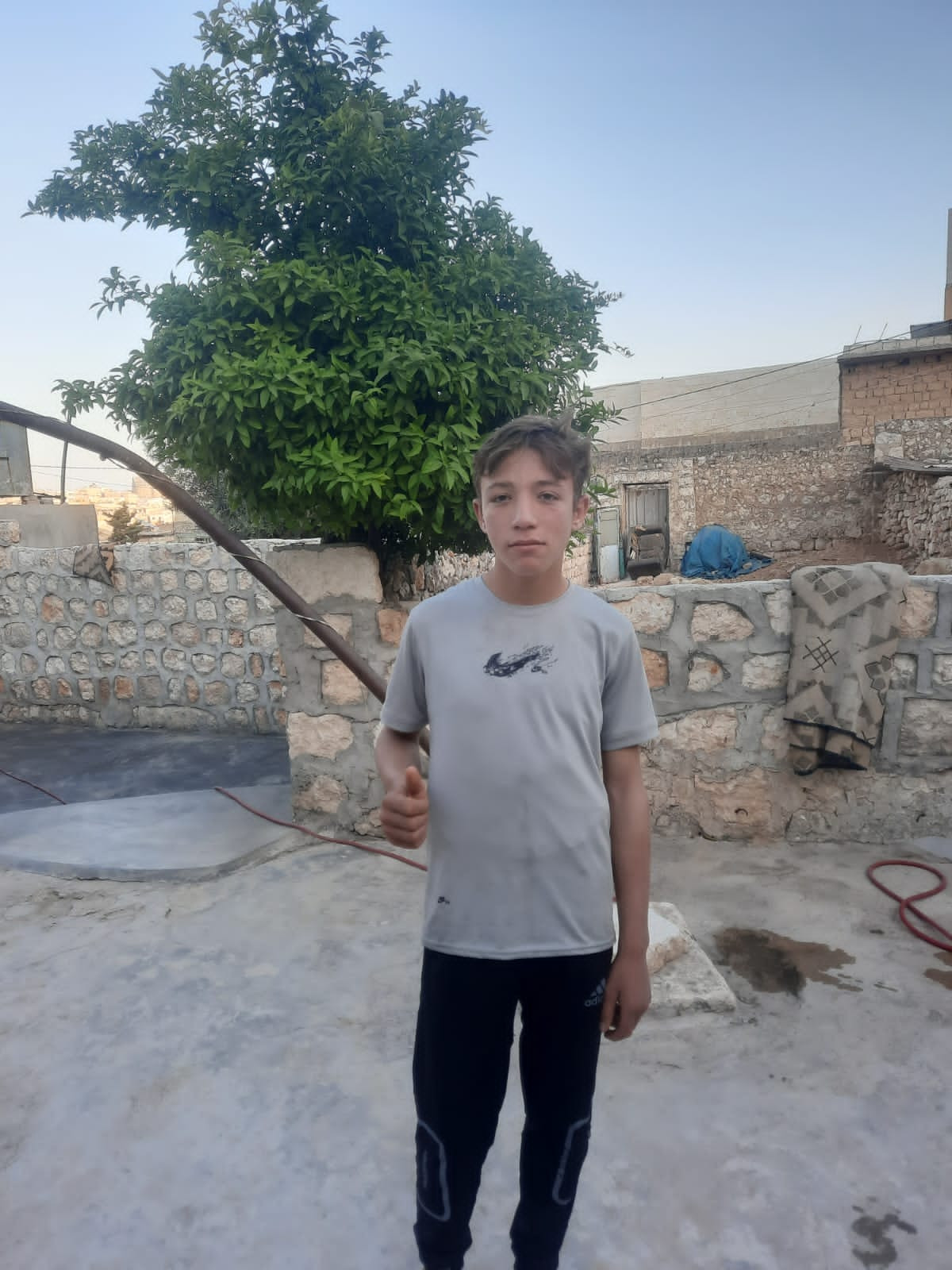 Zakareya, an orphan child from the city of Idlib