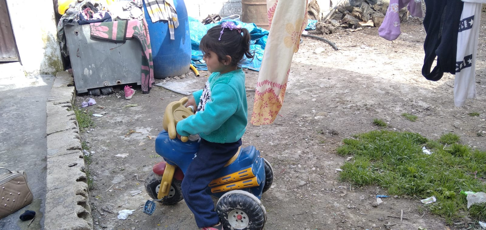 Khadija est une orpheline de la ville d'Idlib