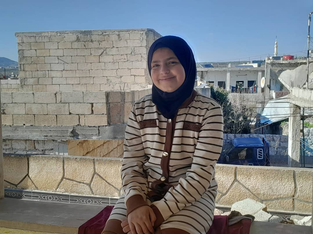 Hanaa is an orphan girl from Idlib