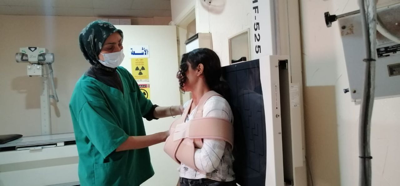 Fadia is in pain due to bone fracture and needs urgent surgery