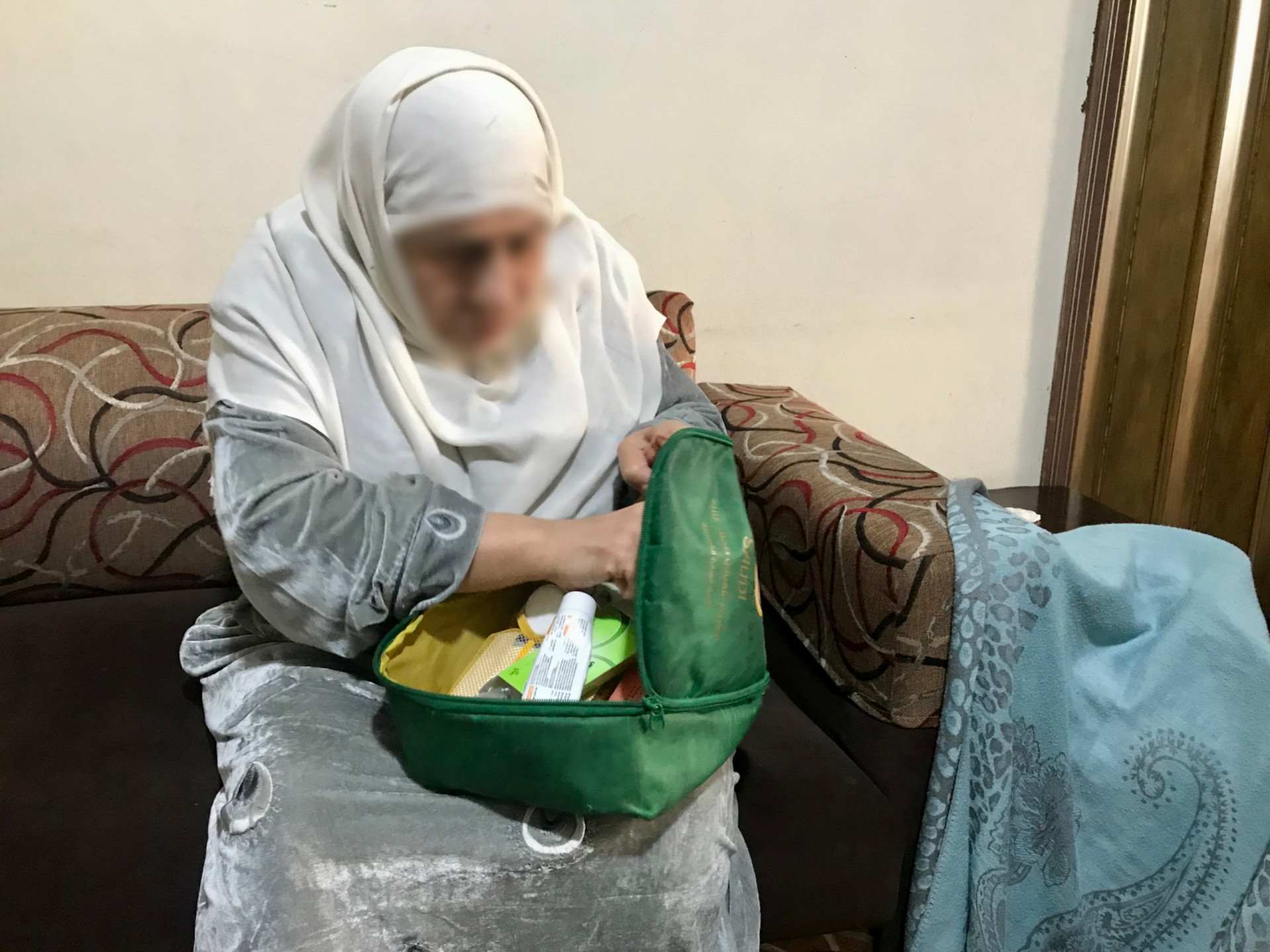 جروح المعتقلات حرمته من إعالة عائلته، كونوا بجانبه.