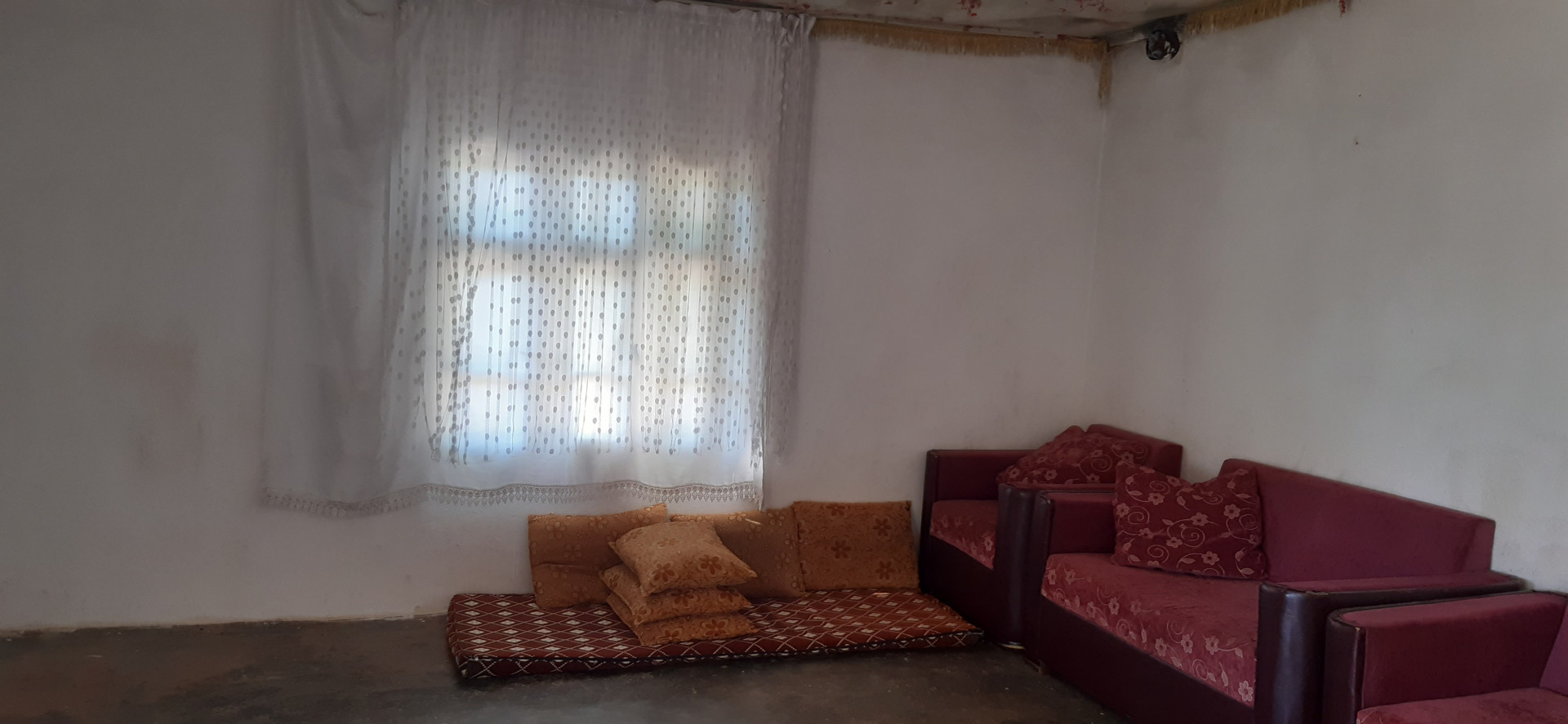 A family with no income needs support