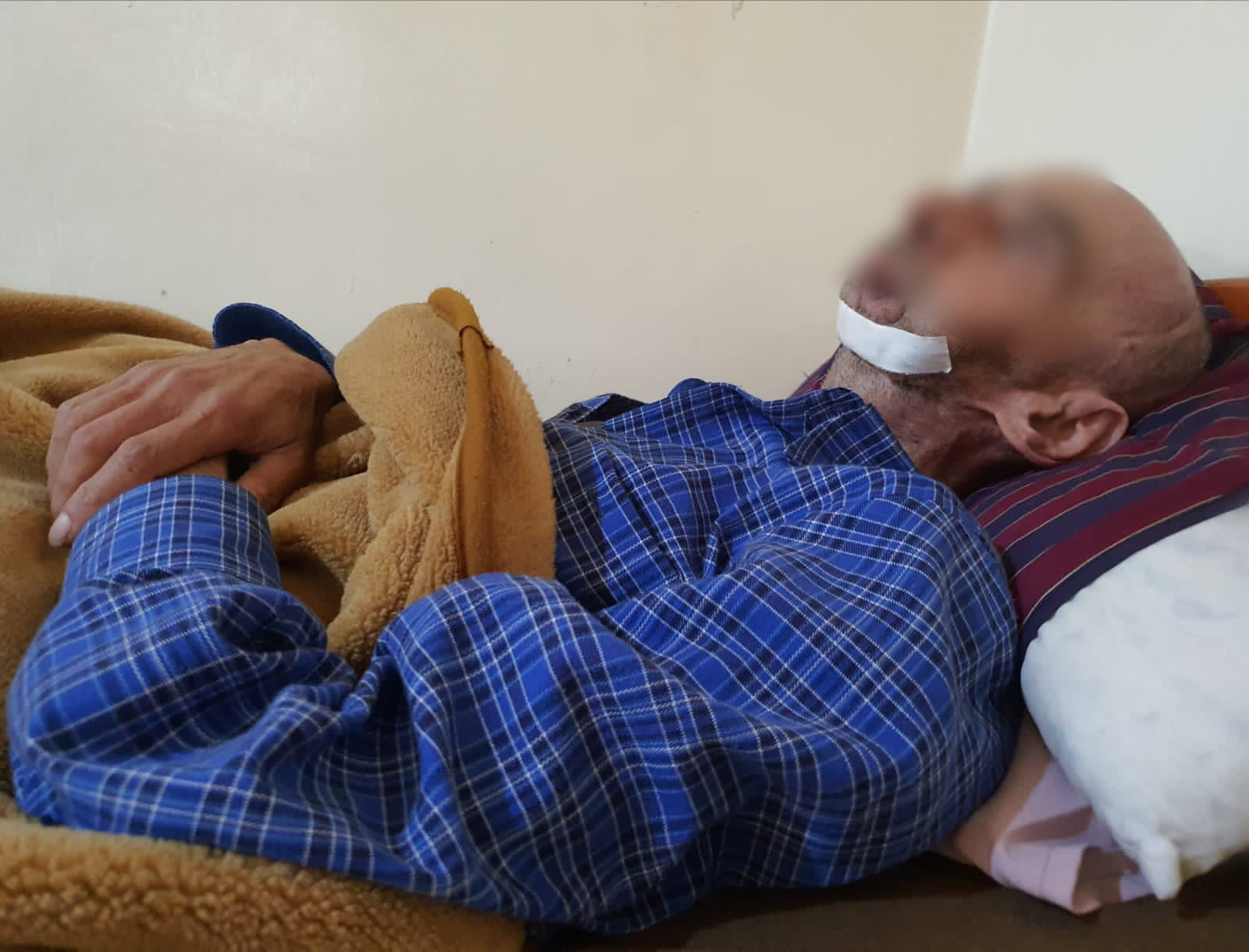 Khaled needs help with living expenses