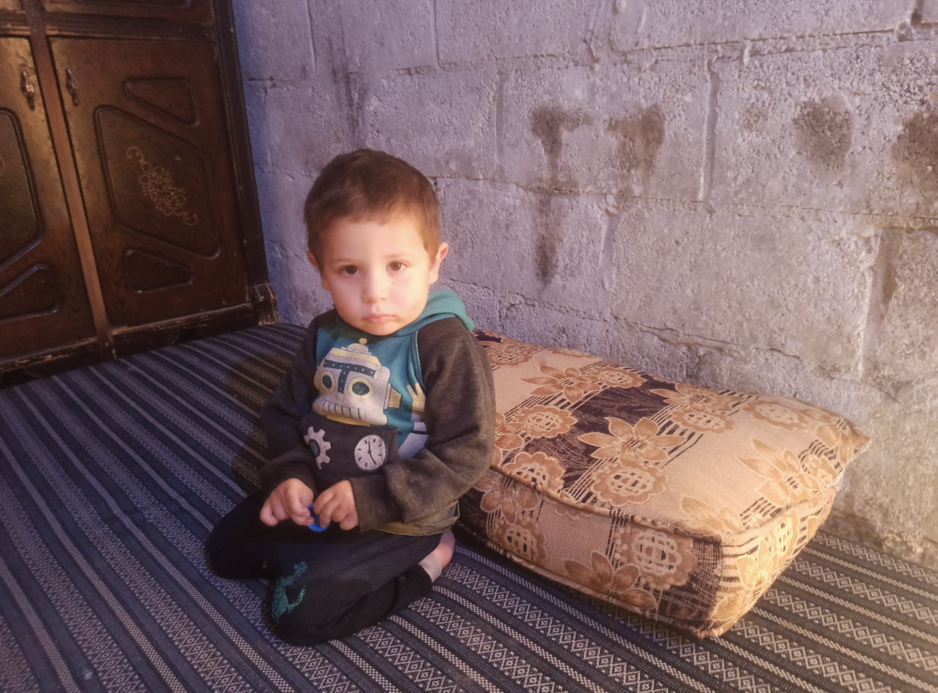 A child has cerebral atrophy and his health condition is very bad