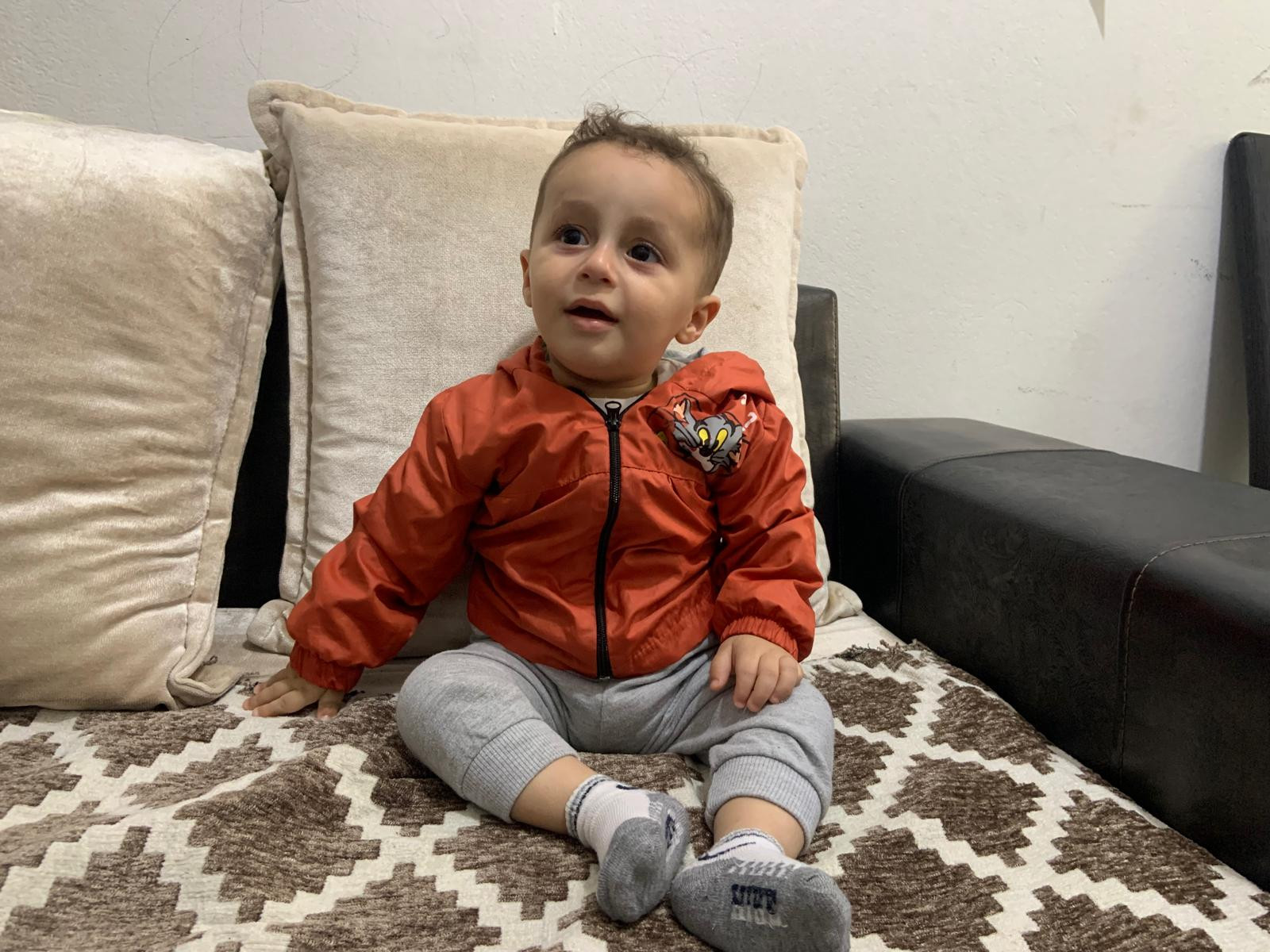 تبرعكم سيعيد لطفلنا عبدالله بهجته للحياة
