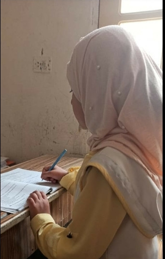 Nada is an orphan child from Aleppo