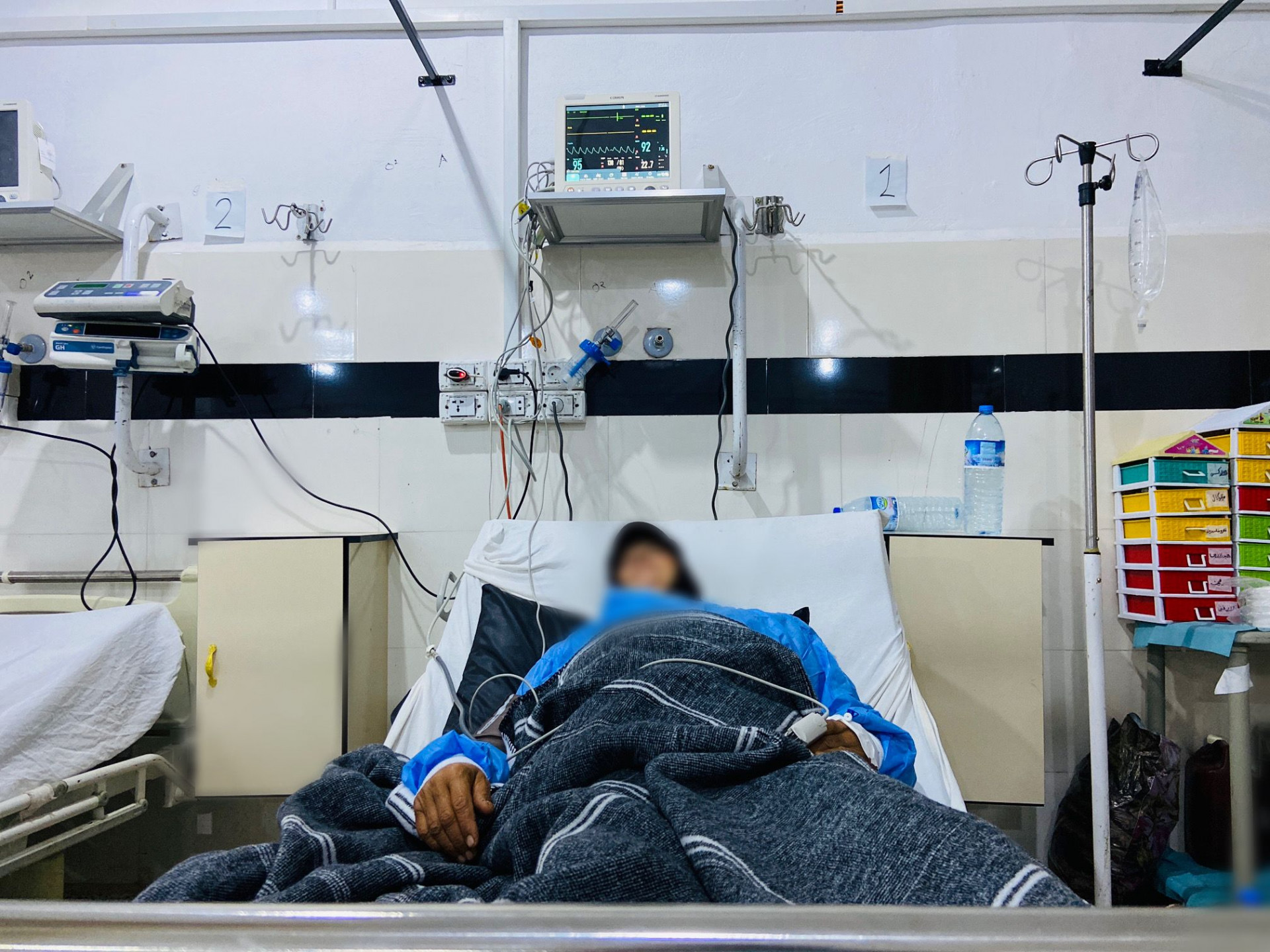 Amoun needs urgent surgery!