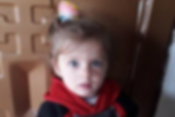 Nour est une orpheline d'Idlib