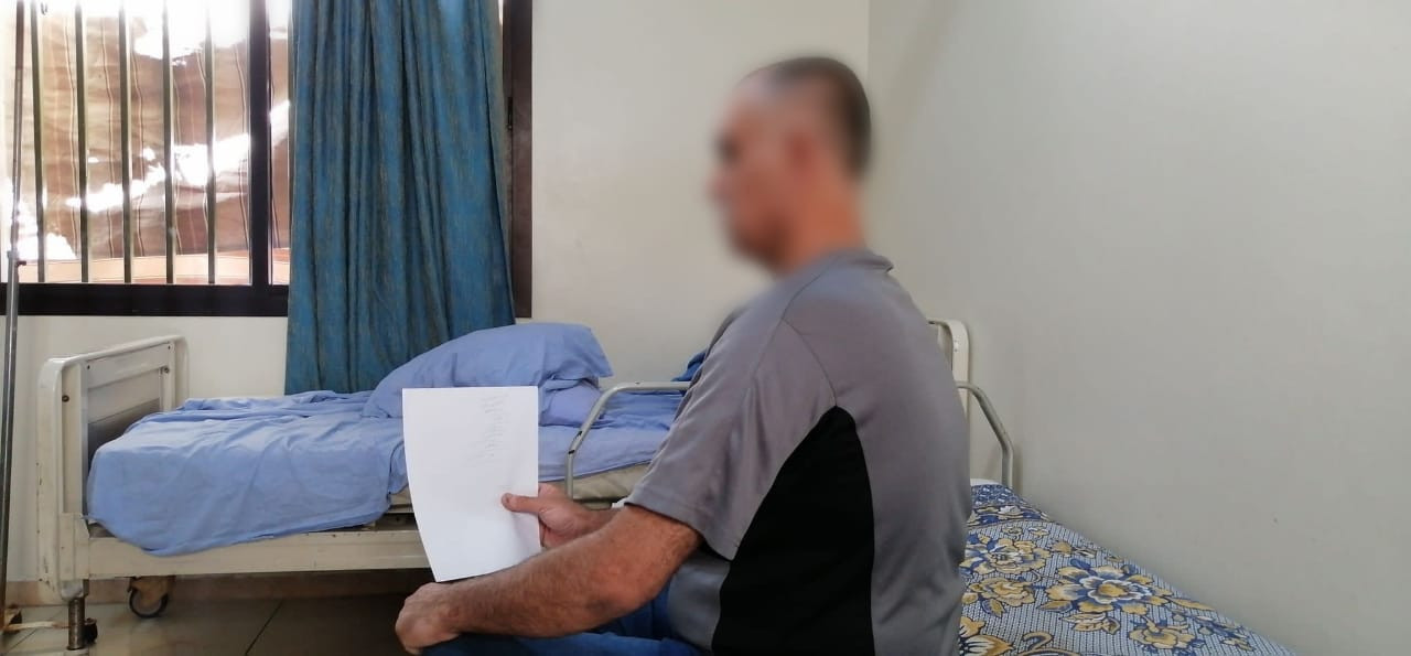 Khalid needs glaucoma and lens implant surgery!