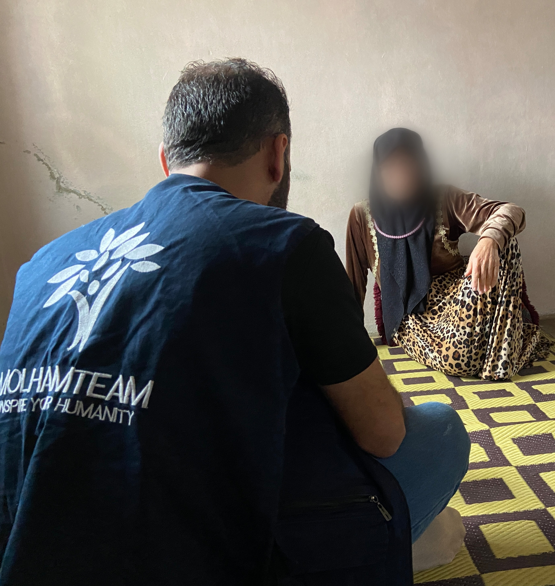 ساد عيني يؤثر على الخالة ويسبب لها خوف من فقدان البصر