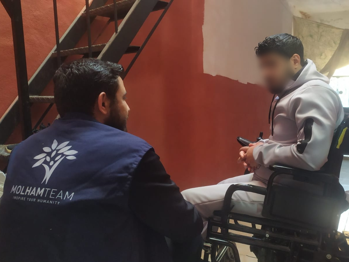 A young man had his eye removed and was left paralyzed, so help him!