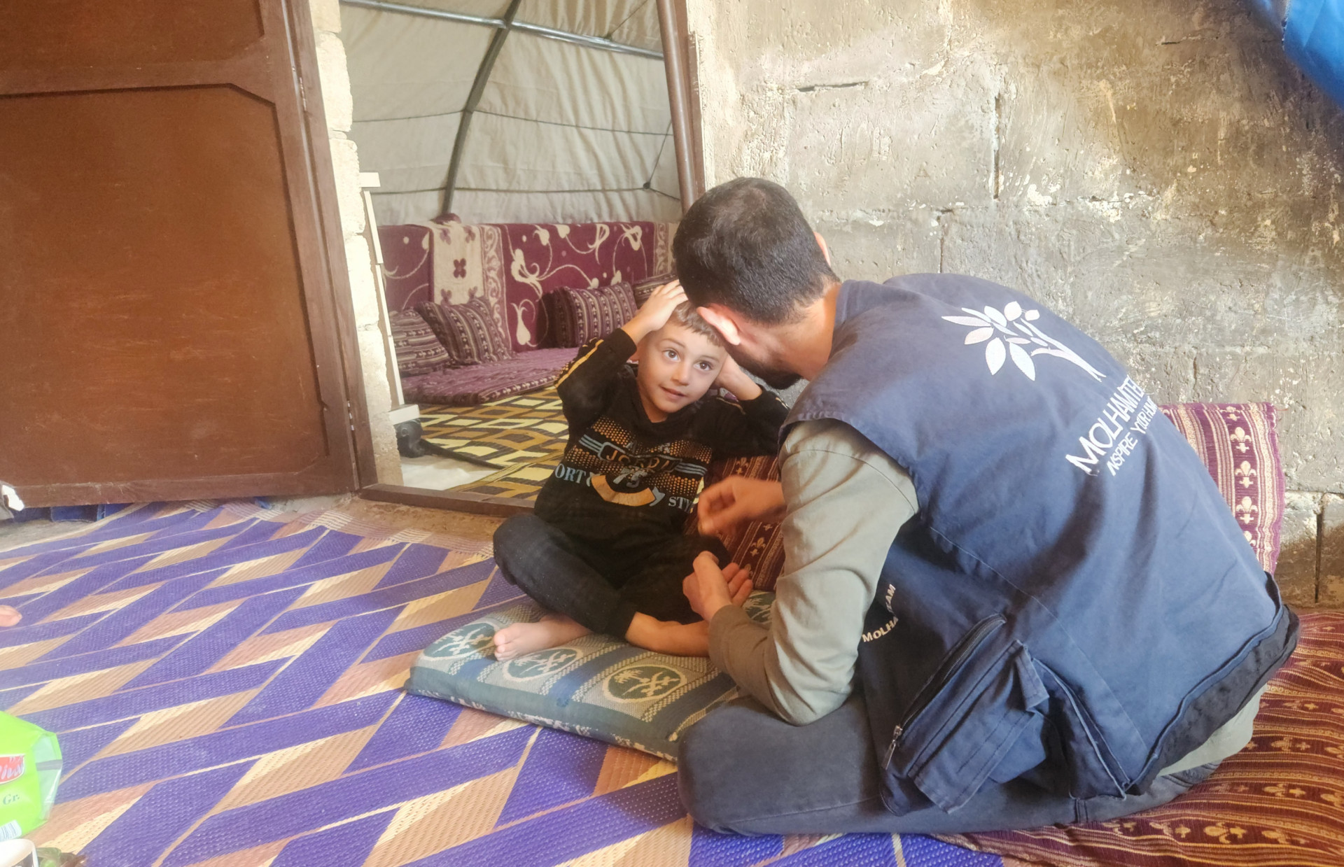 Our little Mohammed is waiting for your help to heal his pains!