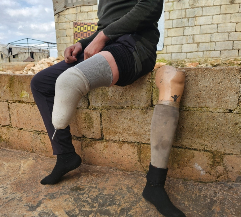 رغم الإعاقة يسعى لأجل أطفاله