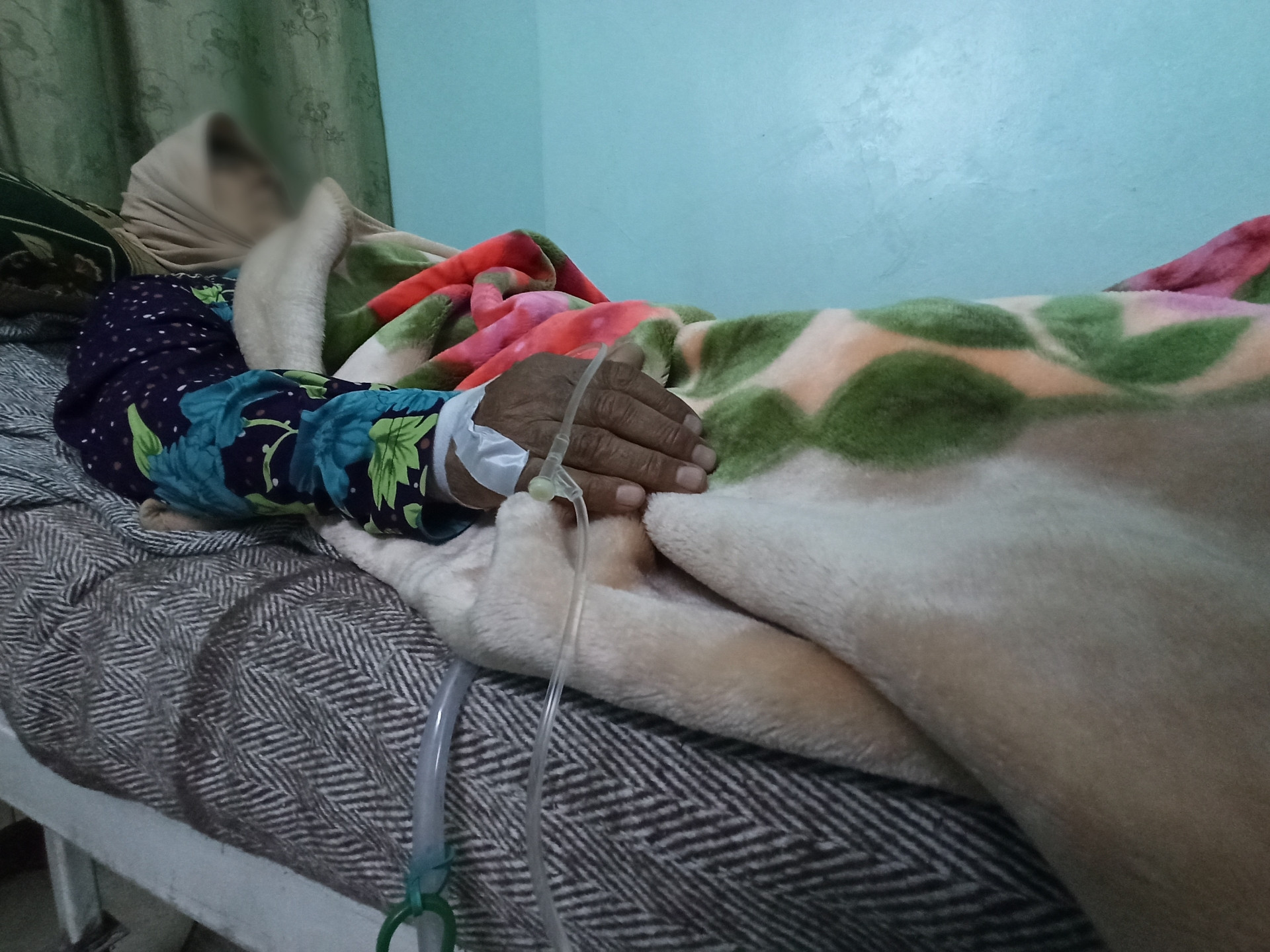 Maryam is in pain and needs an urgent surgical intervention
