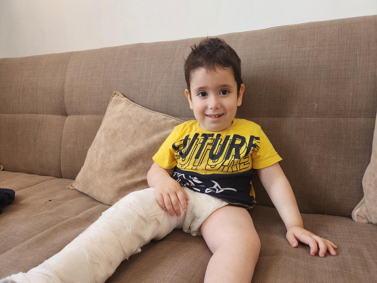 يزن… رحلة علاج طويلة منذ الولادة