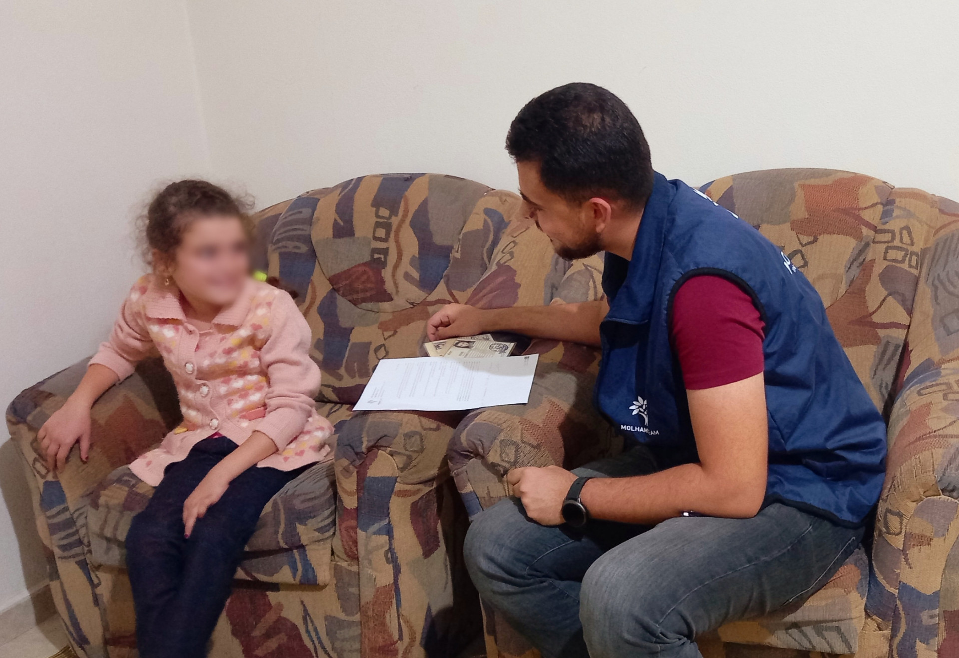 A displaced child needs surgery