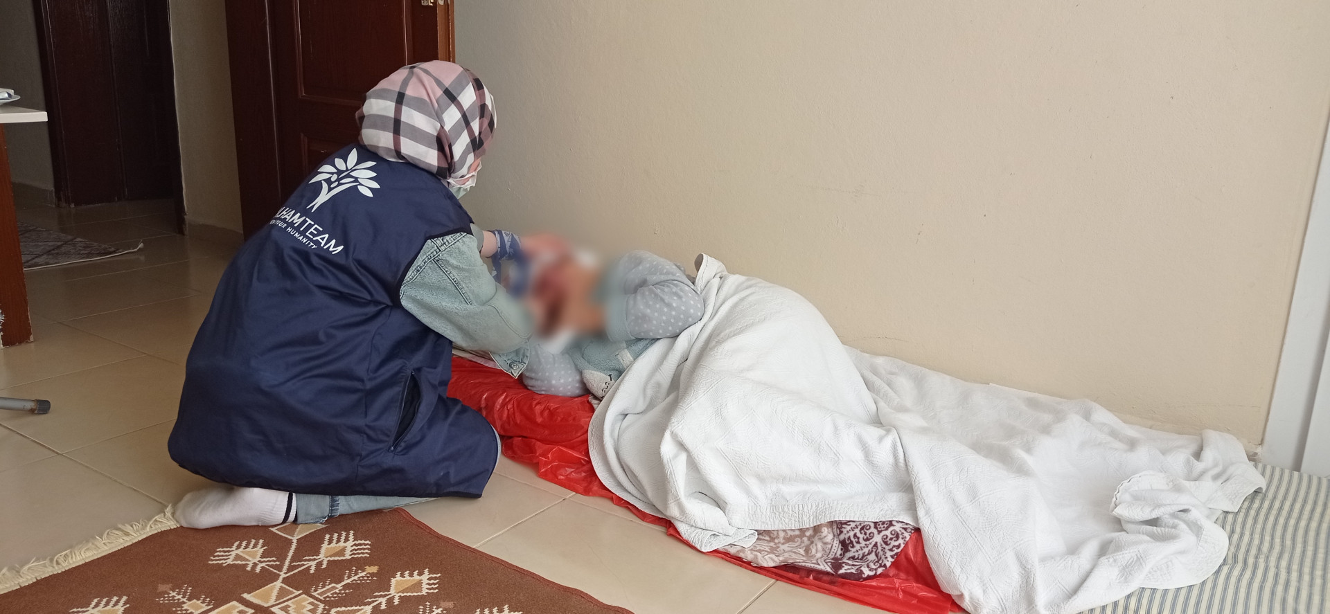 Qadriya is a mother who needs your help to complete her treatment