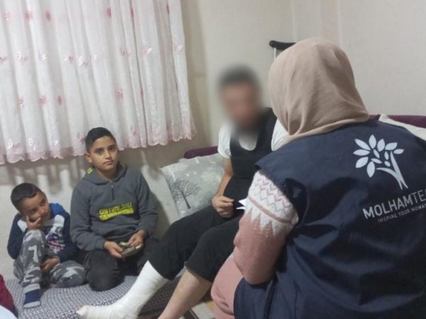 ظروف قاسية لعائلة بسيطة