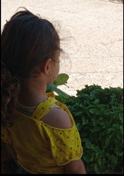 Asmaa is an orphan child from the countryside of Damascus