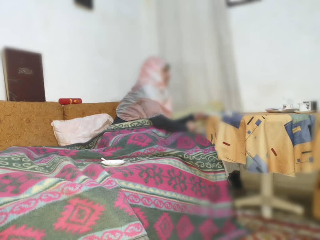 A paralyzed woman and her husband needs your support