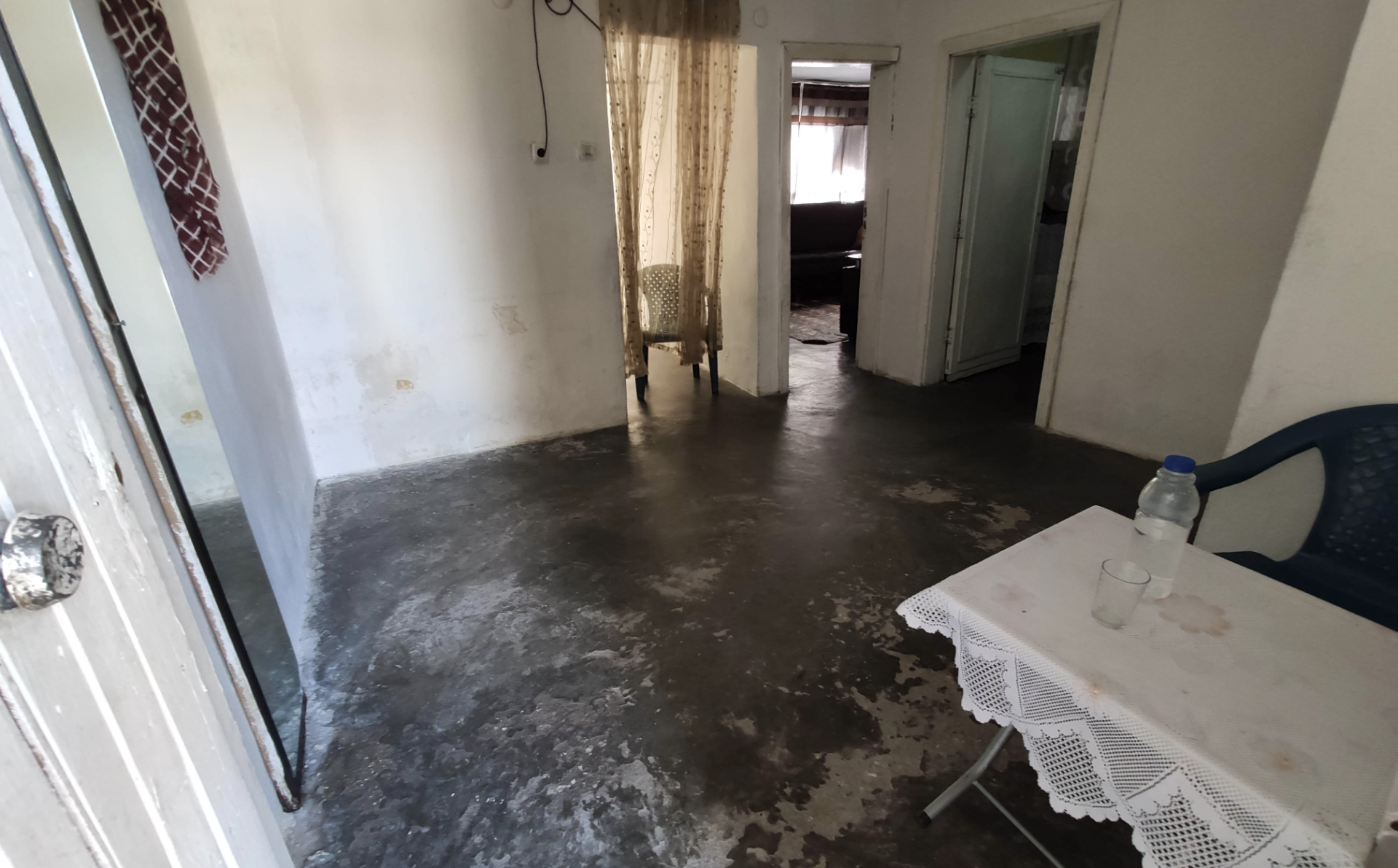 Mayada lives in an old house, and suffers from health and problems