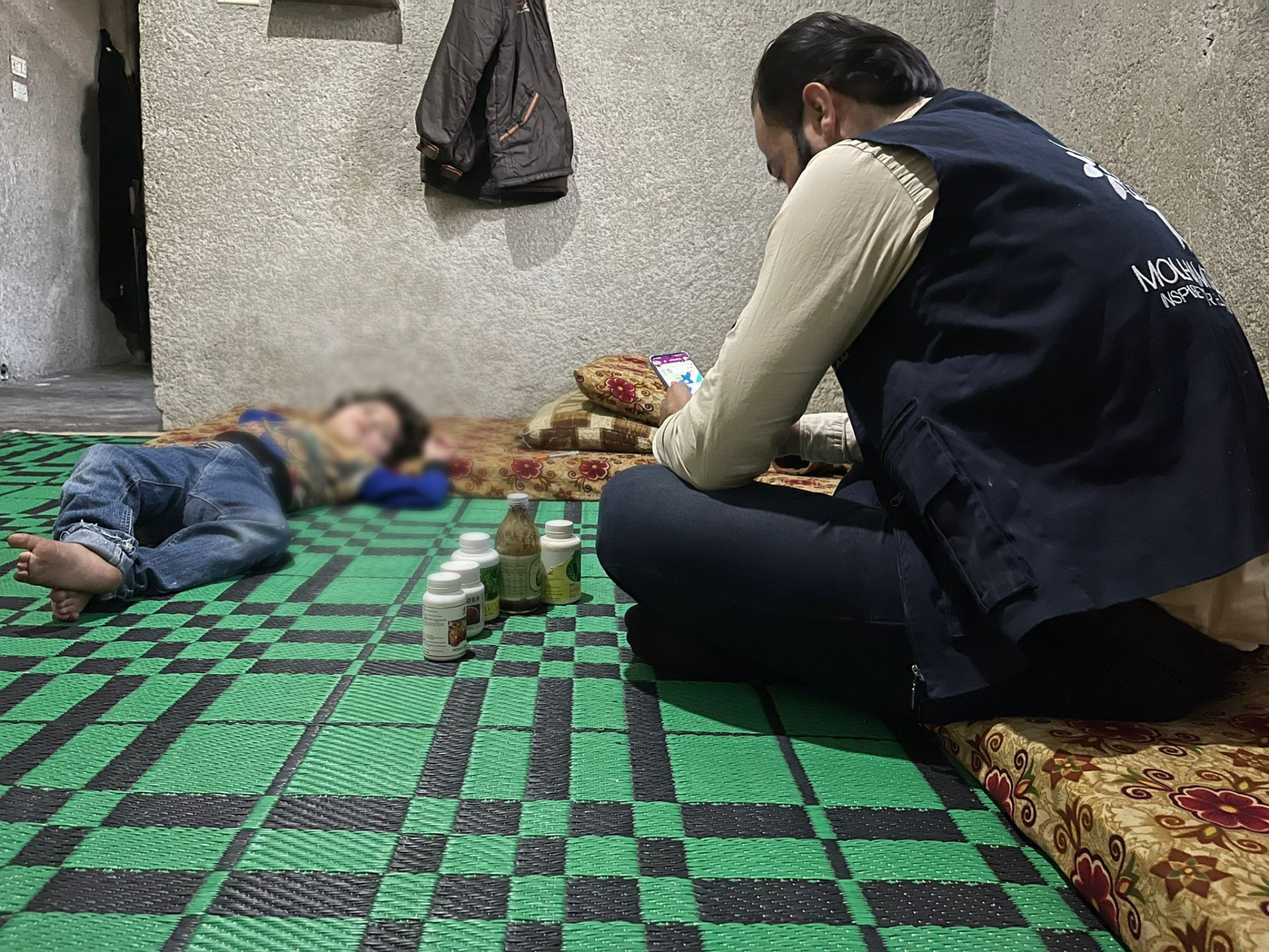 Little girl Israa suffers from cerebral atrophy and diabetes and needs medication.