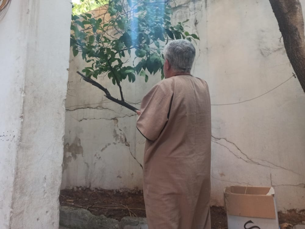 Mustafa lives in Tragic Conditions and Needs Urgent Eye Surgery