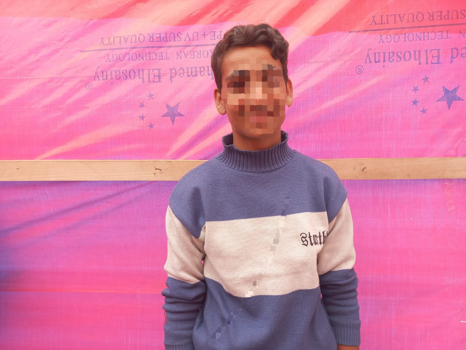 مصطفى طفل يتيم من غزة