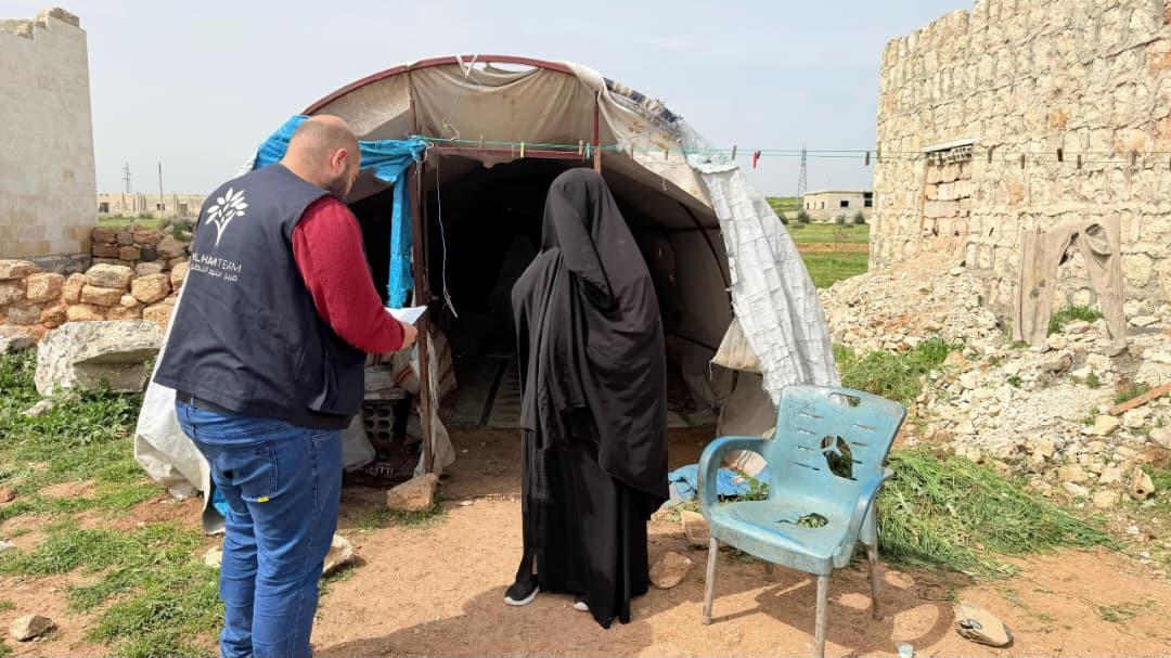 خيمة فاطمة تمزقت وبقيت بلا مأوى