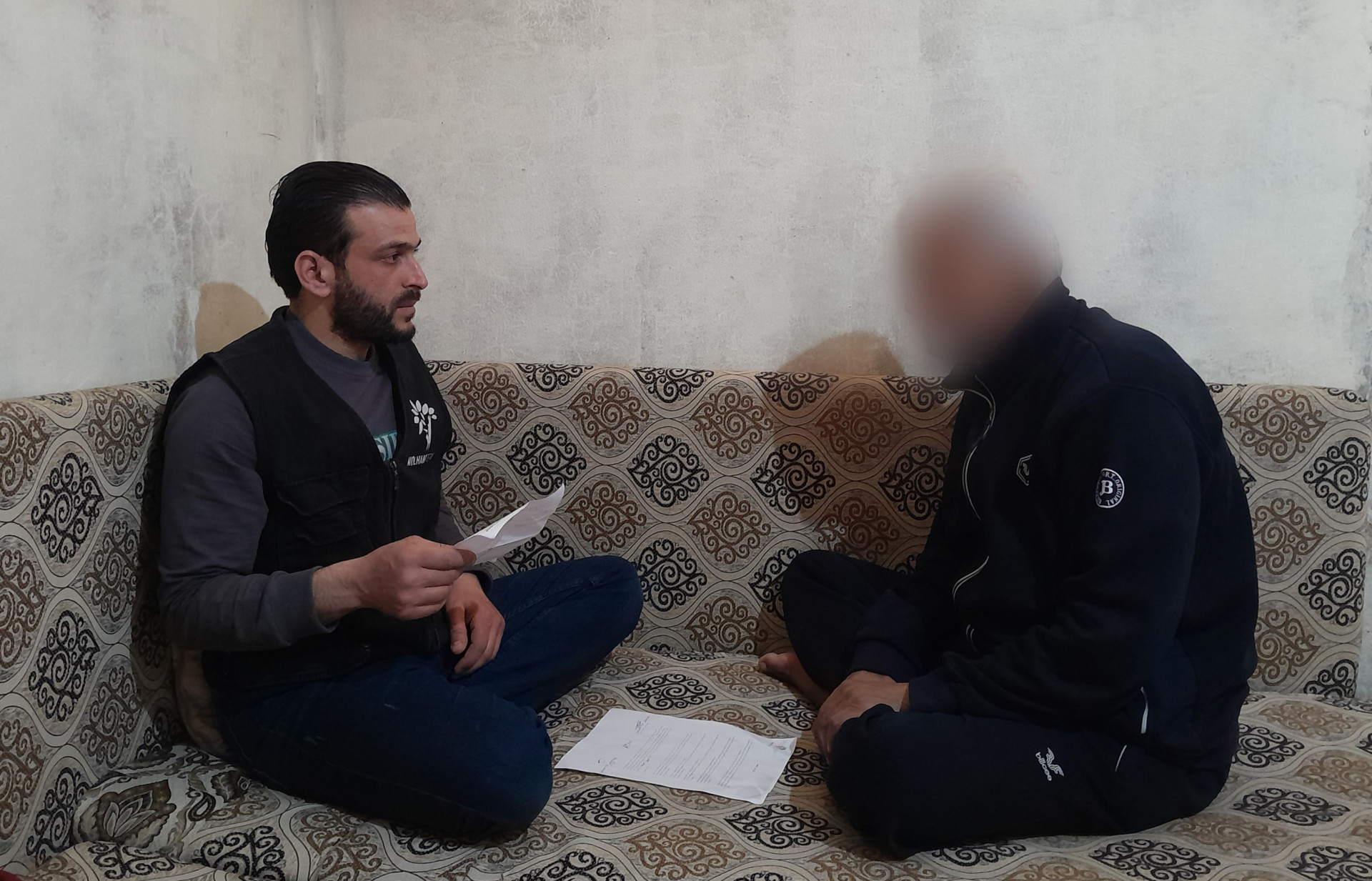 Your donation will save Mudar from his illness before it gets worse.