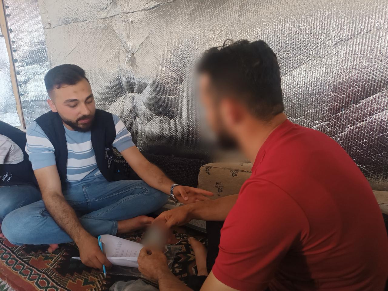منزل يأوي أطفاله.. هذا حلم محمد