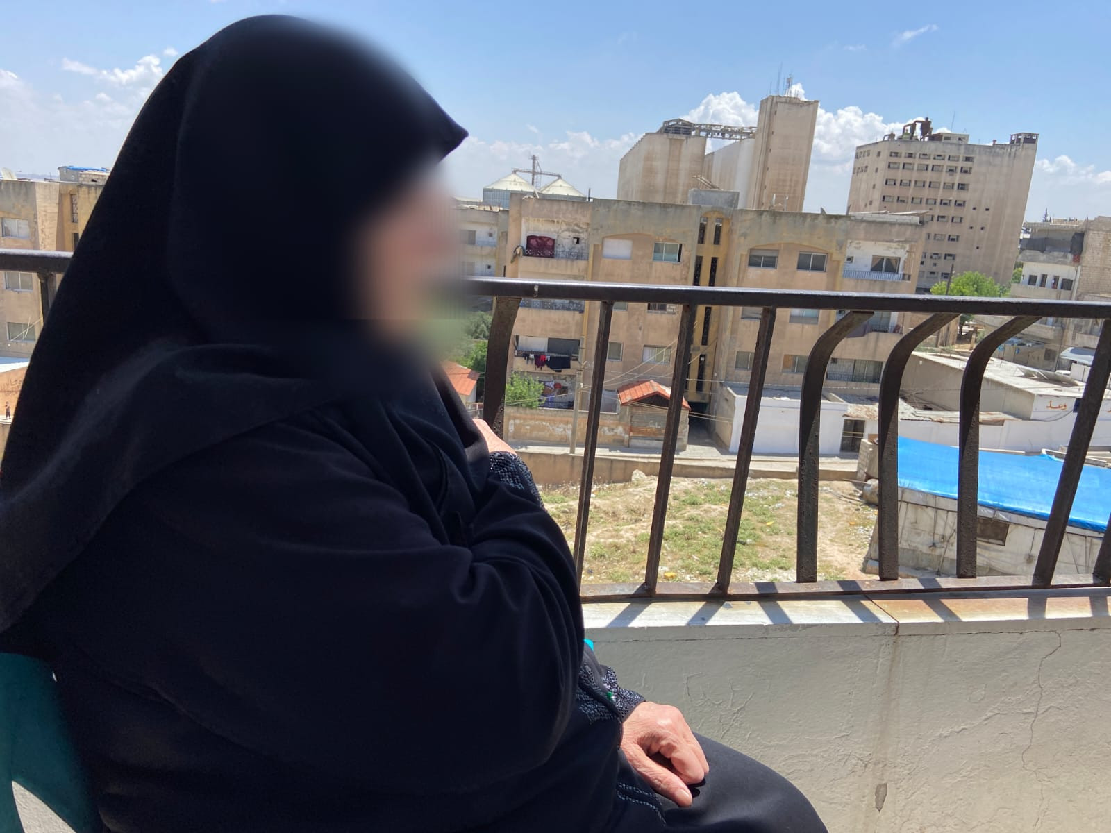 Nouria's vision is damaged because of illness. Let us help her see better.