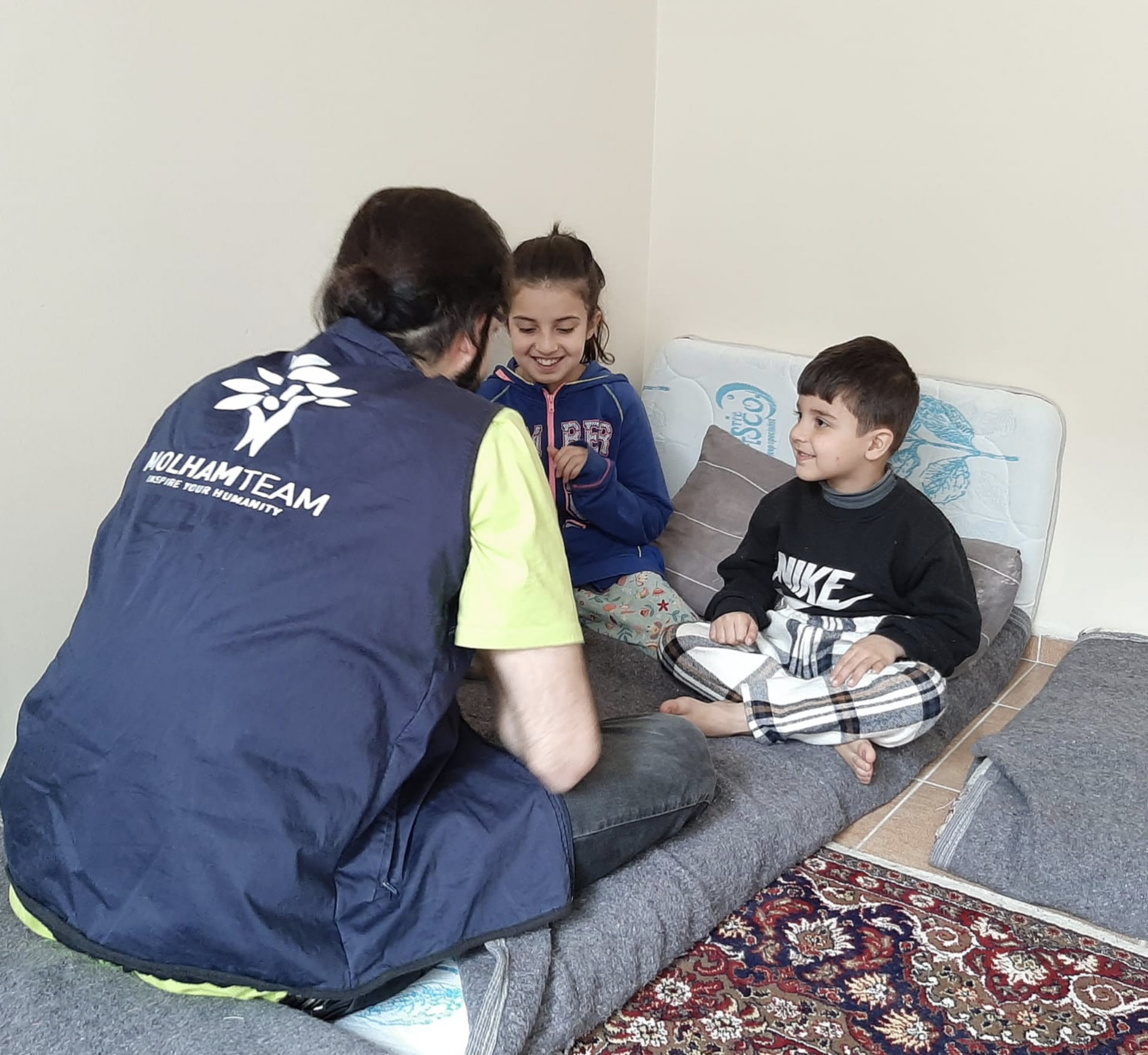 Ammar's family suffers from a nervous breakdown after the night of the earthquake and needs your help.