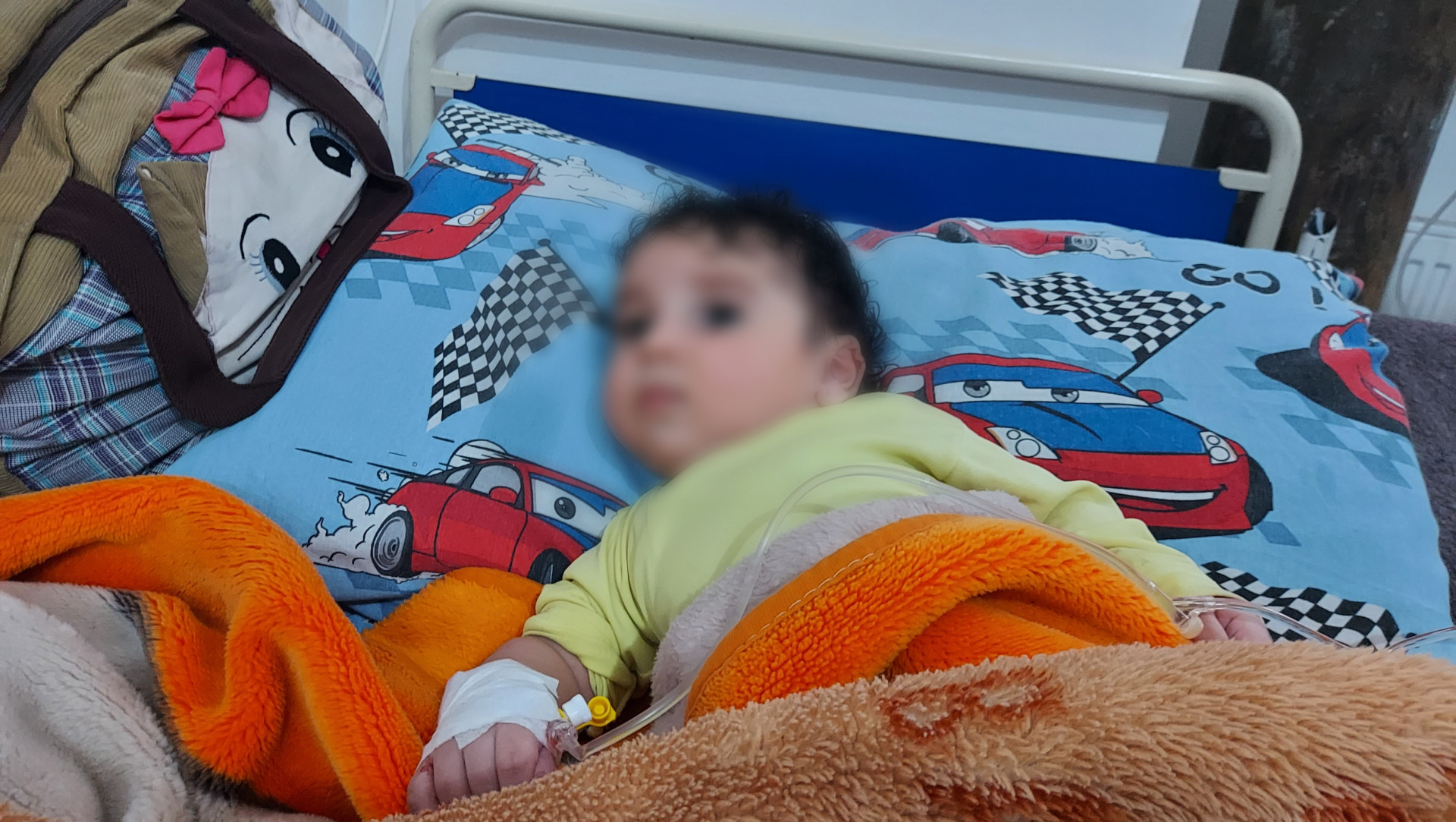 Hayan is from a displaced family from Homs and has pneumonia