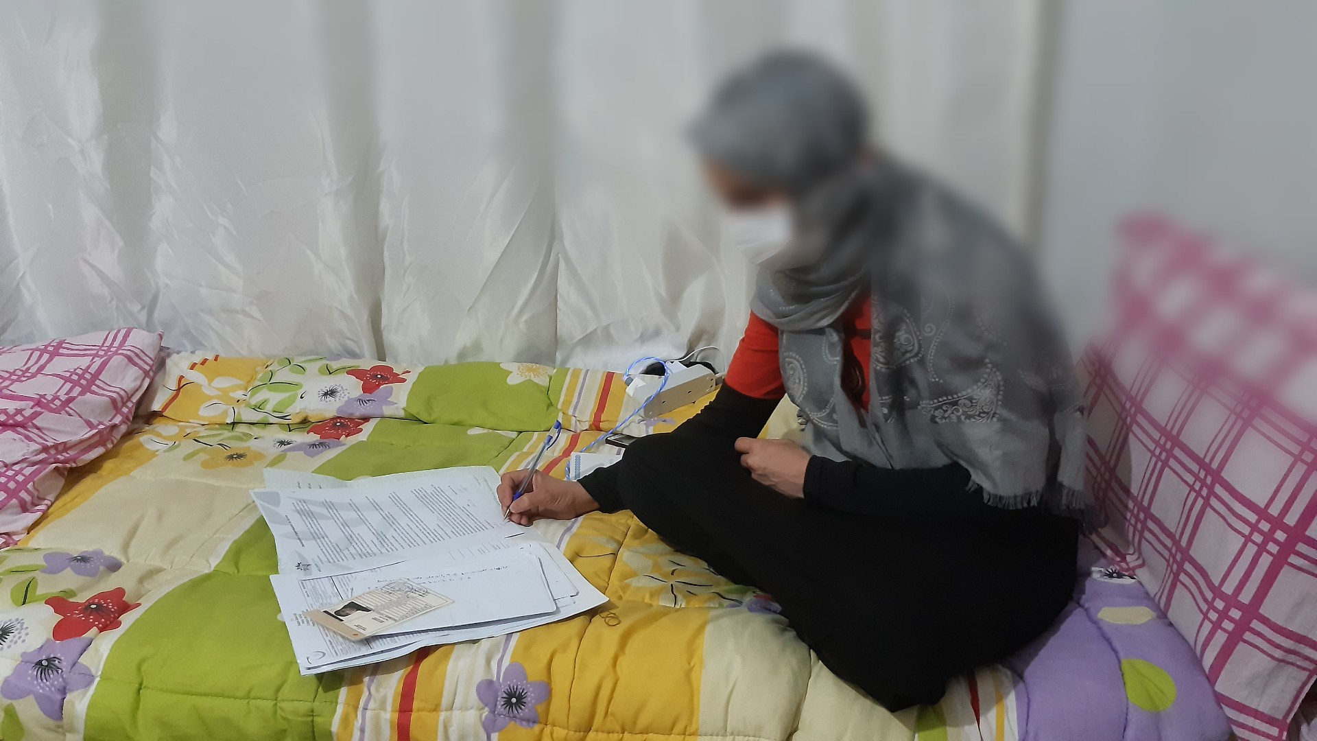 فاطمة مصابة بسرطان الرحم وهي بحاجة لنا لنكون بجانبها ونساعدها