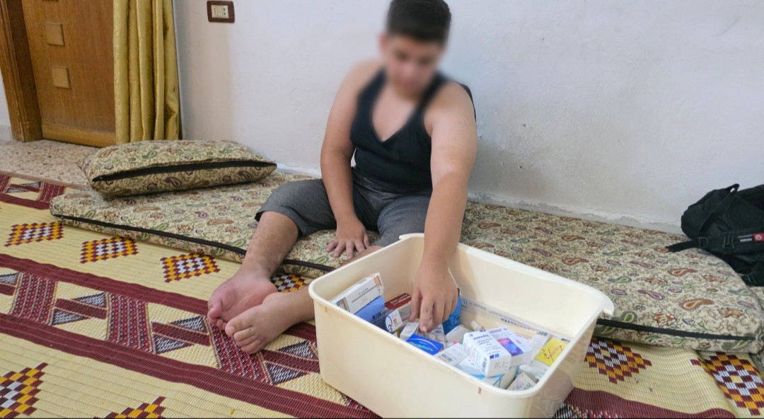 17 عملية لم تُنهِ معاناة فريد
