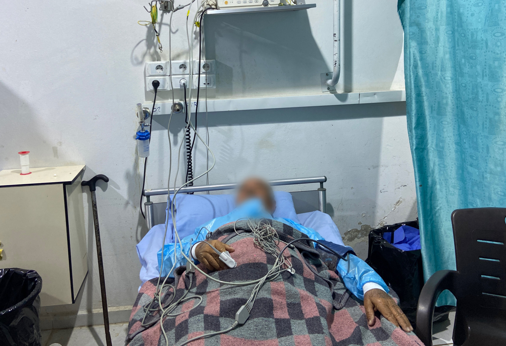 Najeeb needs a drug-eluting stent as soon as possible!