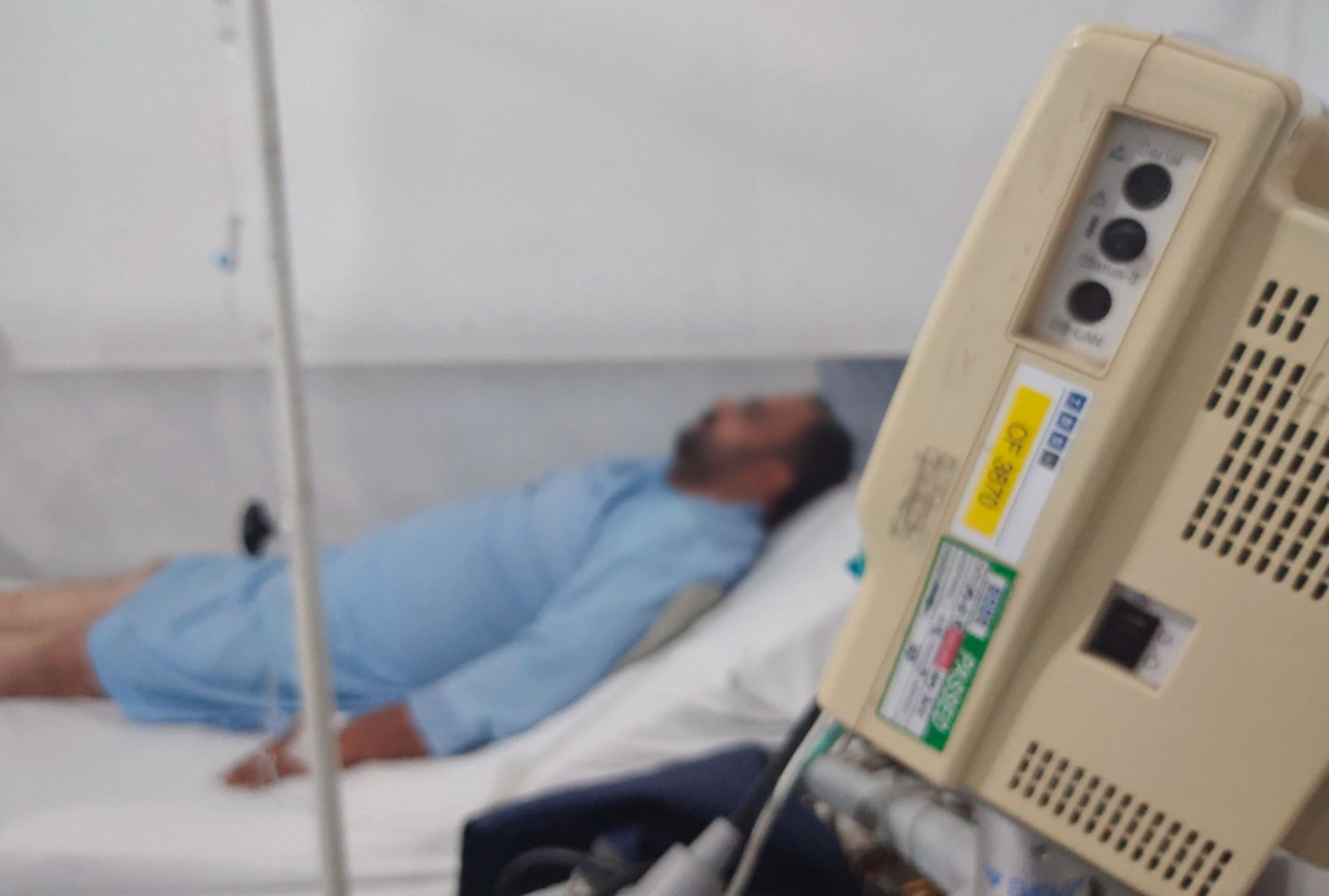 Gheyath suffers from atherosclerosis and needs medical intervention