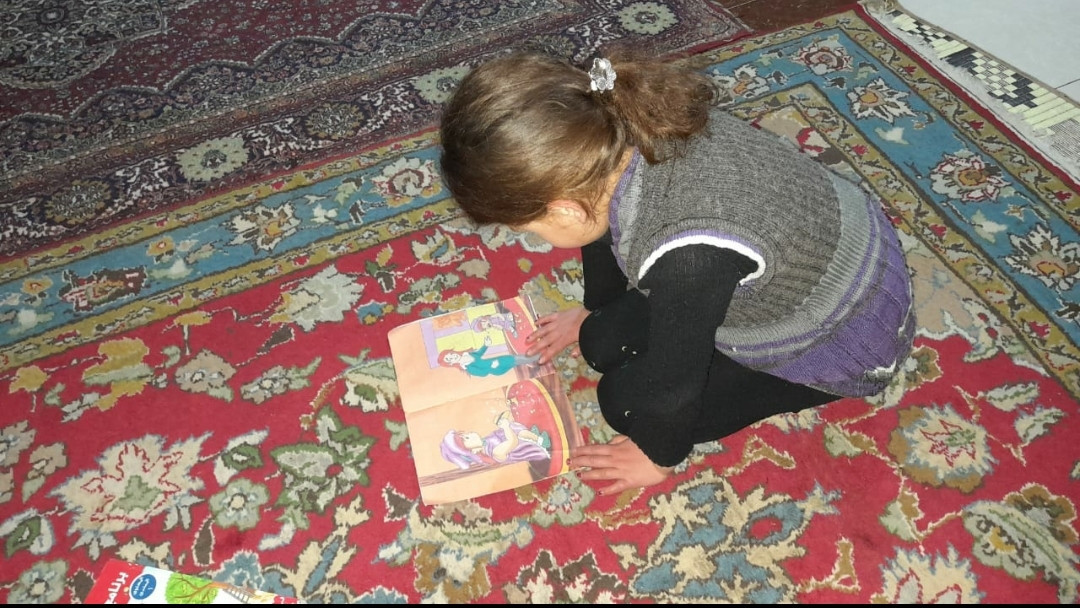 Rama, an orphan kid from Aleppo