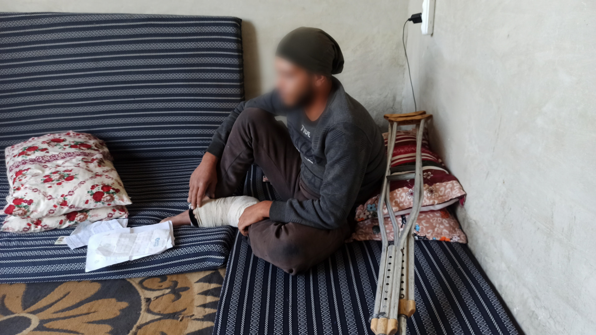 Abdullah dreams to walk again without using crutches