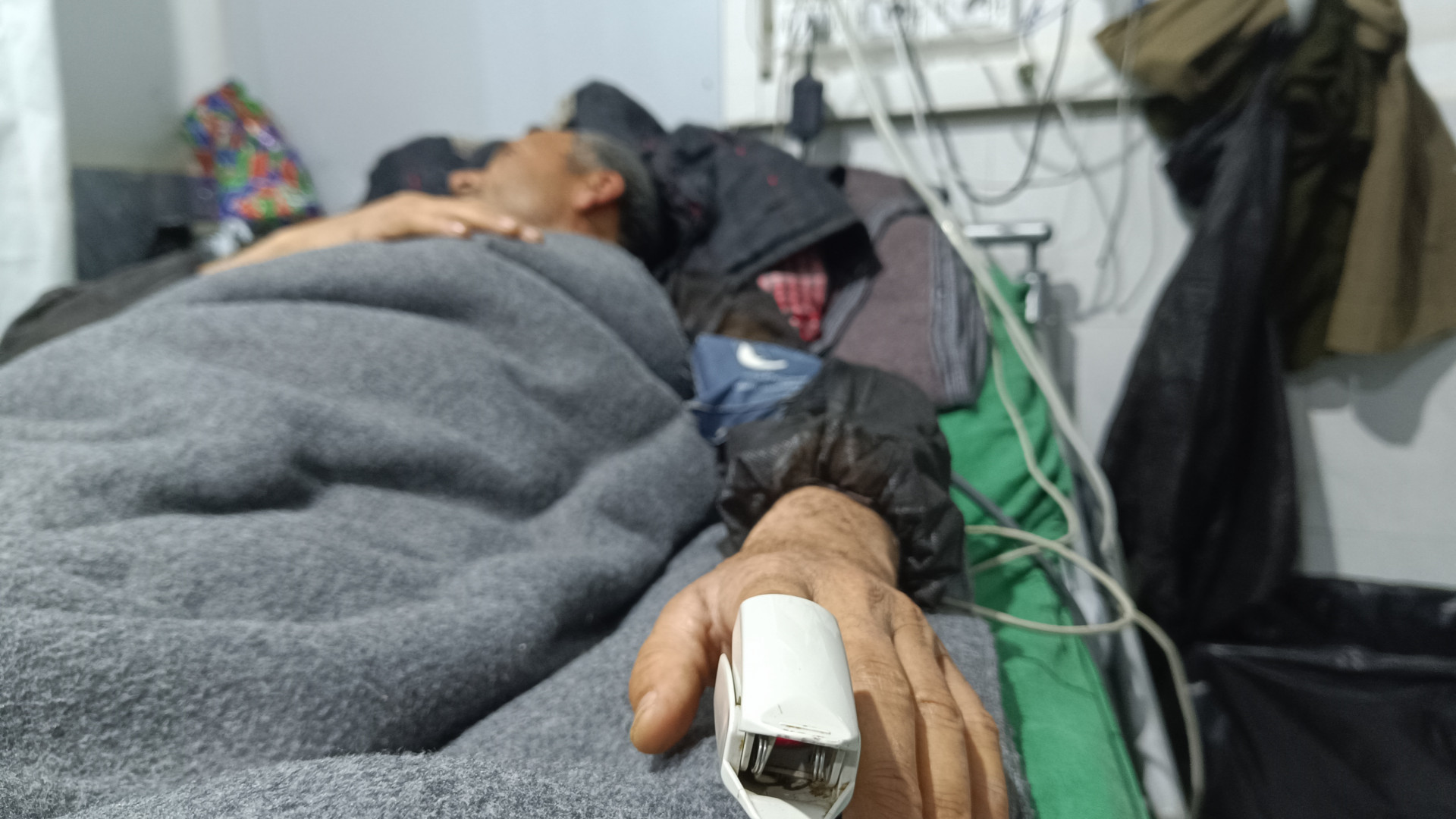 الأخ مالك يطلب مساعدة منكم لتأمين مصاريف علاجه
