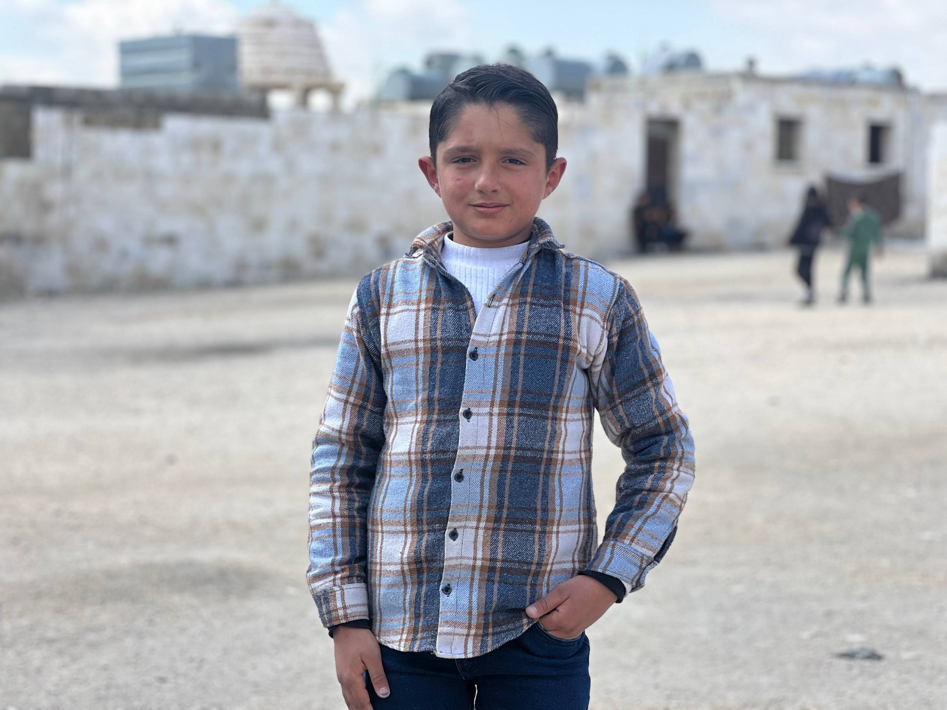 An orphan needs your help